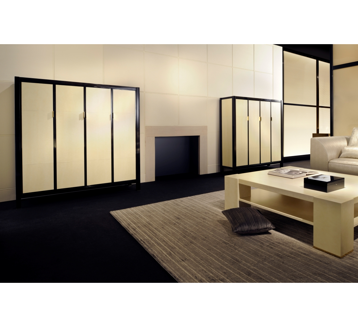 Шкаф ELLIOT Armani / Casa, стоимость 3 080 000 руб.  Фотография 4